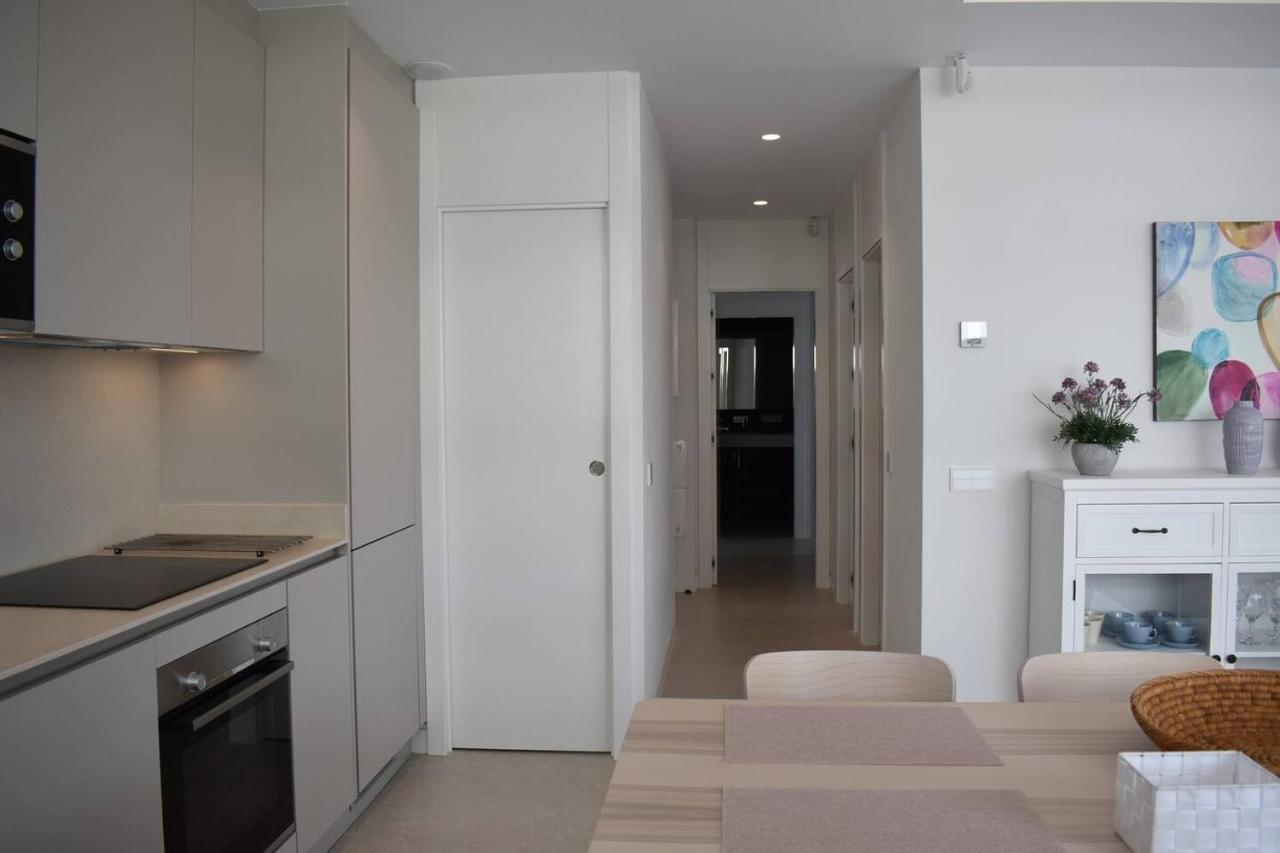 Luxury Complex Beachfront Apartment, Infinity Pool, Sauna, Gym And Large Terrace Torremolinos Eksteriør bilde